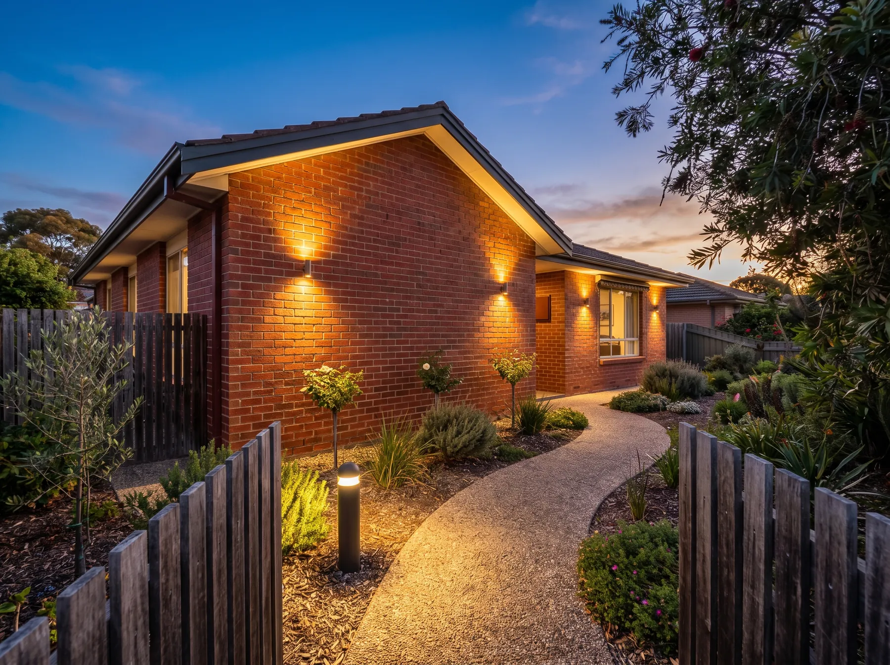 Exterior LED lighting on an Adelaide home